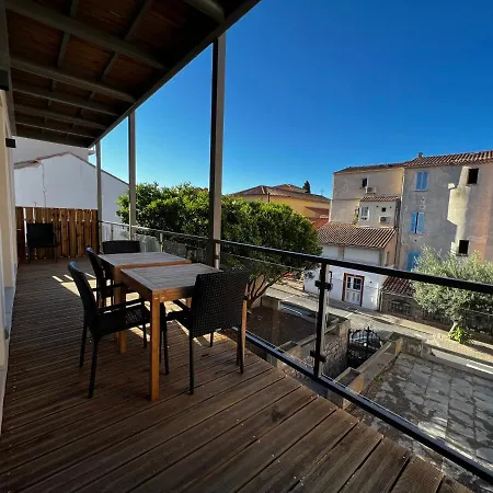 T3 Avec Terrasse, Centre Lavandou